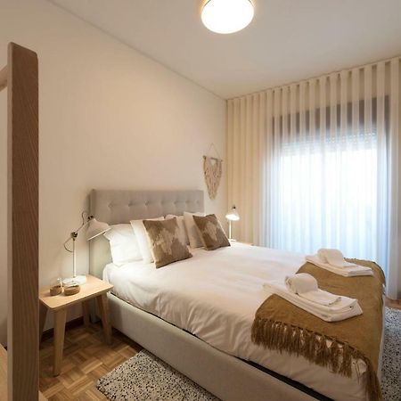Lovelystay - Genuine Bonfim Balcony Flat Порто Екстериор снимка